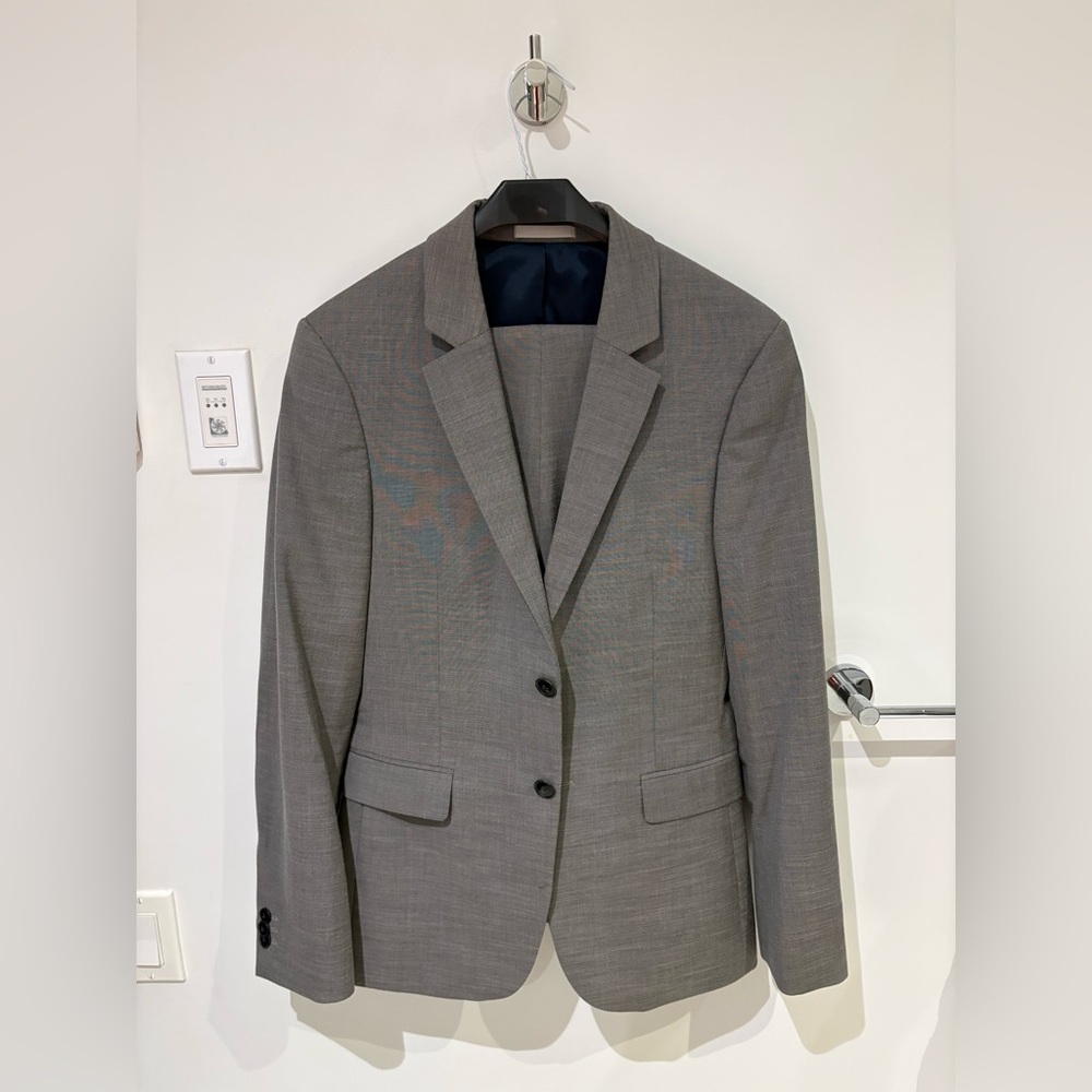 Topman Two-Piece Slim-Fit Suit